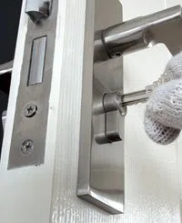 Girard Estates PA Locksmith Store, Girard Estates, PA 215-876-9551 - commercial-01